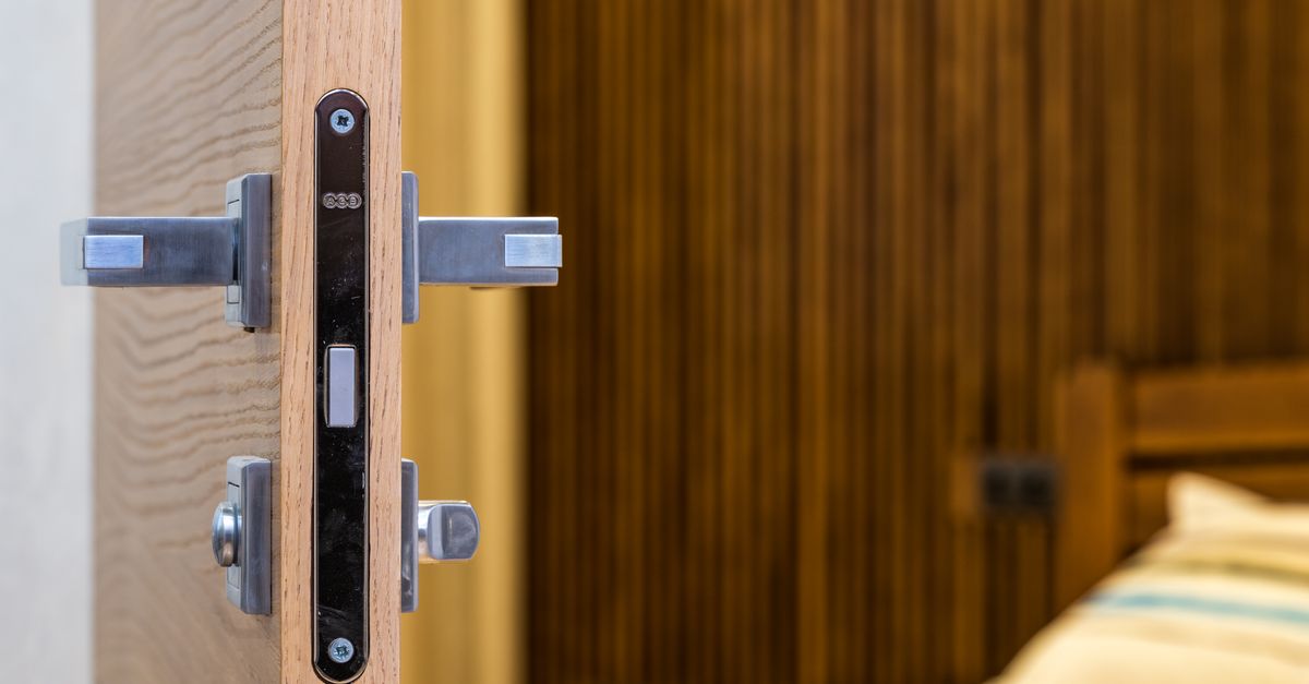Home Lockout Service — Swift Lock Locksmith